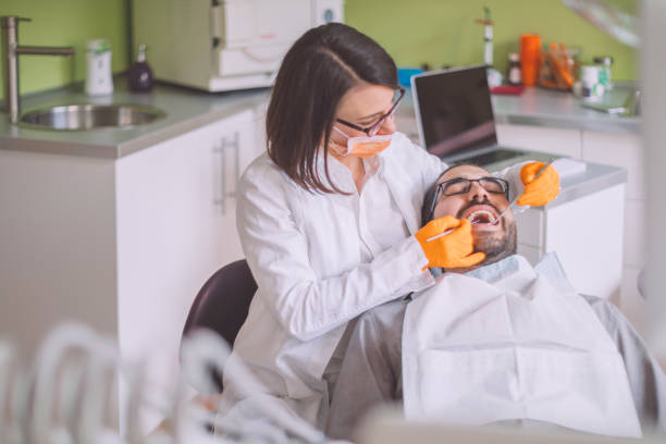Best Broken Tooth Emergency  in Carrington, ND
